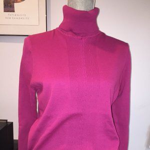 NWT Womens Tommy Hilfiger turtleneck
